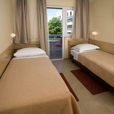 Hotel Delfin Plava Laguna-2