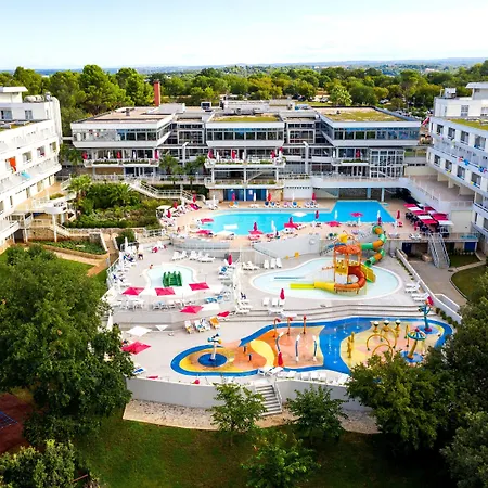 Hotel Delfin Plava Laguna-3